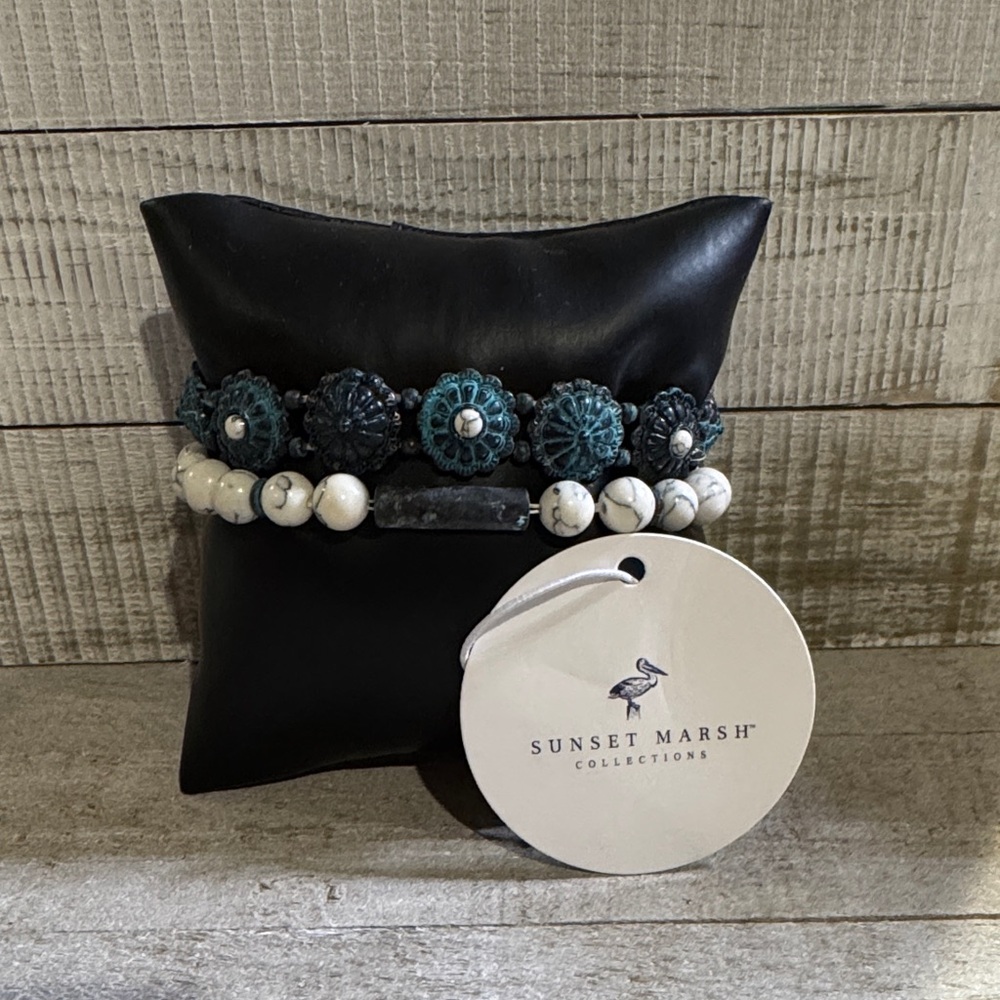 NWT Sunset Marsh Patina Turquoise Floral & White Howlite Stretch Bracelet Set
